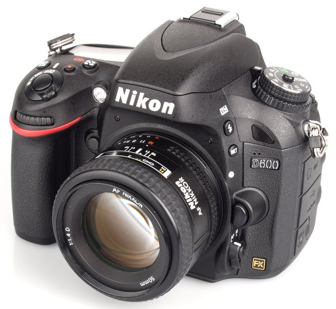 Naar de Nikon D750, opvolger van de D600 Nikon D600 full-frame afbeelding