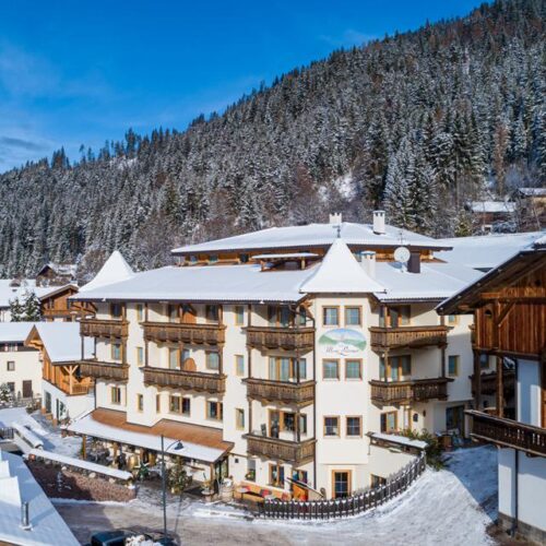 Dorfhotel Moar am Latemar