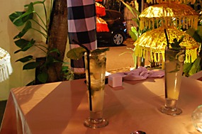 bali-sanur-warung-art-cafe-cocktail-01