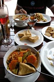 lombok-senggigi-restaurant-02