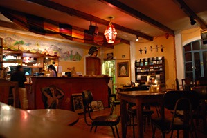 ecuador-banos--restaurant-01