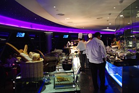 kuala-lumpur-kl-tower-restaurant-02