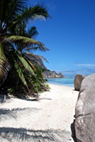 la-digue-source-d-argent-1